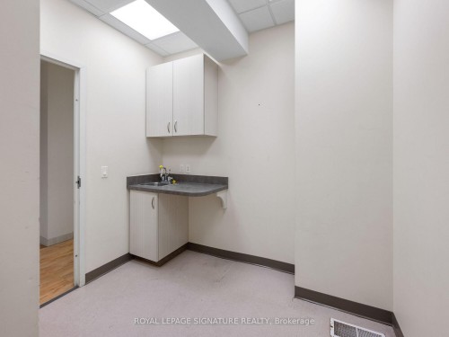 1560- 1562 Queen Street W, Toronto, ON 