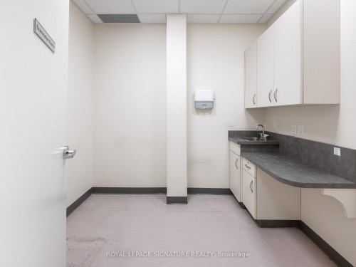 1560- 1562 Queen Street W, Toronto, ON 