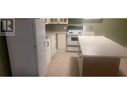 Studio Suite Kitchen - 