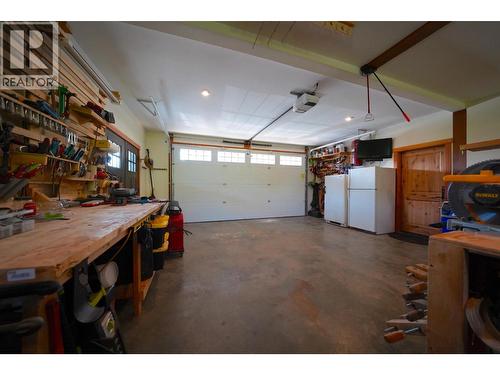 26 Birchgrove Bend, Kaslo, BC - Indoor Photo Showing Garage