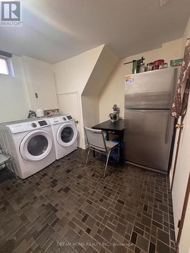 4066 Westminster Place, Mississauga, ON - Indoor Photo Showing Laundry Room