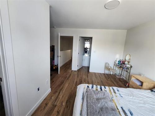 844 Carter Ave, Winnipeg, MB 