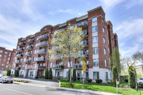 504-5220 Boul. des Sources  Montréal (Pierrefonds-Roxboro), QC H8Z 3M3