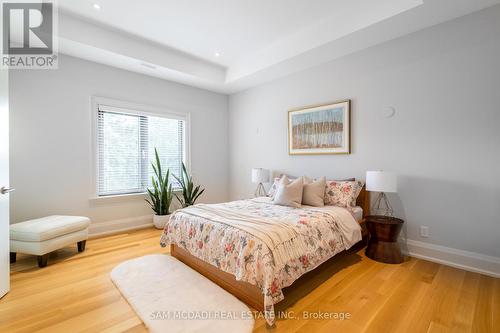 1456 Applewood Road, Mississauga, ON - Indoor Photo Showing Bedroom