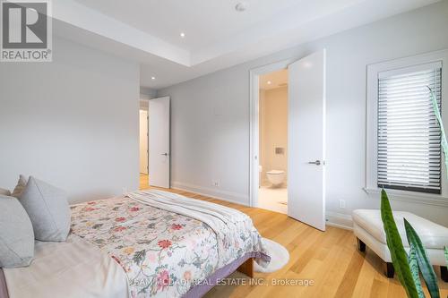 1456 Applewood Road, Mississauga, ON - Indoor Photo Showing Bedroom