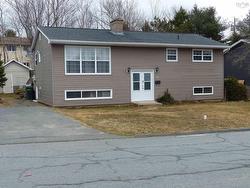 72 Nordic Crescent  Lower Sackville, NS B4C 2E5