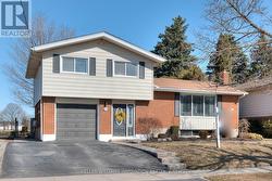 248 KENNETH AVENUE  Kitchener, ON N2A 1W4