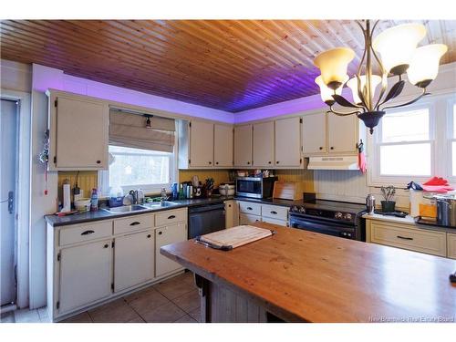 28 Bridgeview St, Plaster Rock, NB 