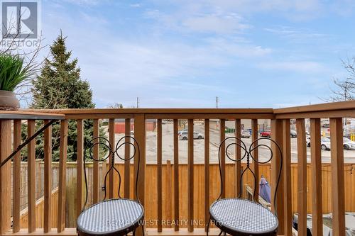 668 Rowley Common, Burlington, ON - Outdoor With Exterior