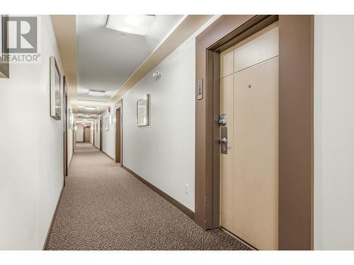 7343 Okanagan Landing Road Unit# 1124, Vernon, BC - Indoor Photo Showing Other Room