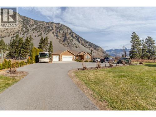 Main house - 3210 / 3208 Cory Road, Keremeos, BC 