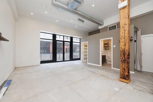 Office - 1743  - 1745 Rue St-Patrick, Montréal (Le Sud-Ouest), QC - Indoor Photo Showing Other Room