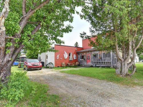 Back facade - 131  - 133 Ch. Des Fondateurs, La Minerve, QC - Outdoor With Deck Patio Veranda