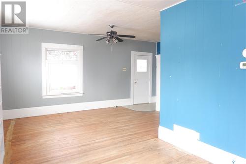 405 4Th Avenue E, Assiniboia, SK - Indoor Photo Showing Other Room