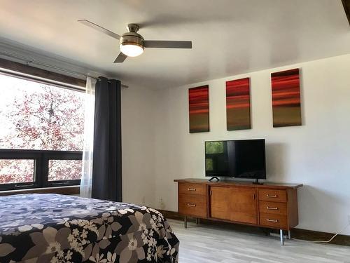 Chambre à coucher - 108 8E Rue, Rouyn-Noranda, QC - Indoor Photo Showing Bedroom