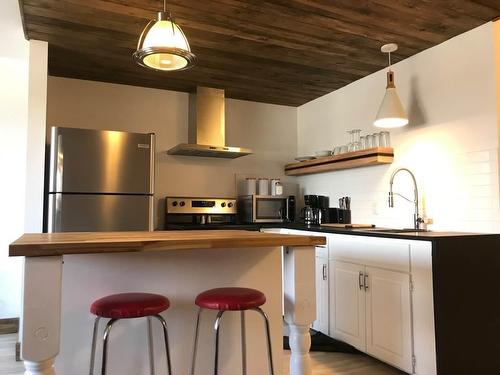 Cuisine - 108 8E Rue, Rouyn-Noranda, QC - Indoor Photo Showing Kitchen