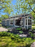 981 COUNTY RD 2 Unit# 527  Lakeshore, ON N8L 1B4