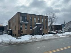 2-212 Av. du Lac  Rouyn-Noranda, QC J9X 4N7