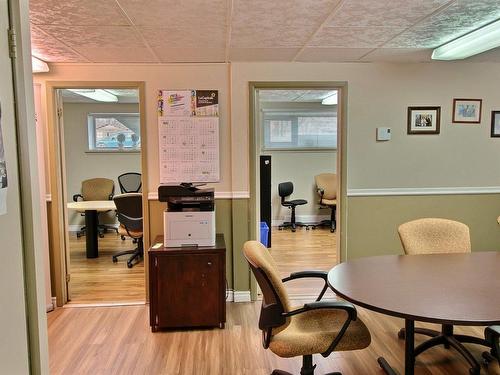 Intérieur - 2-212 Av. Du Lac, Rouyn-Noranda, QC - Indoor