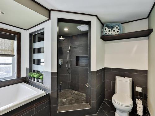Salle de bains - 6680Z Boul. Laurier, Terrebonne (La Plaine), QC - Indoor Photo Showing Bathroom