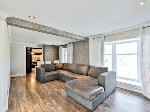 Salon - 6680Z Boul. Laurier, Terrebonne (La Plaine), QC - Indoor Photo Showing Living Room