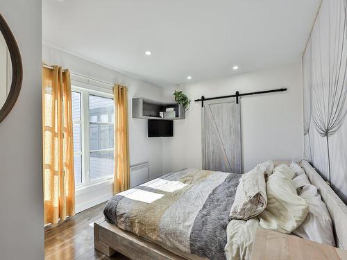 Chambre à coucher principale - 6680Z Boul. Laurier, Terrebonne (La Plaine), QC - Indoor Photo Showing Bedroom