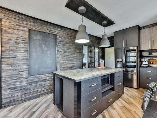 Cuisine - 6680Z Boul. Laurier, Terrebonne (La Plaine), QC - Indoor Photo Showing Kitchen