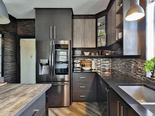 Cuisine - 6680Z Boul. Laurier, Terrebonne (La Plaine), QC - Indoor Photo Showing Kitchen With Upgraded Kitchen