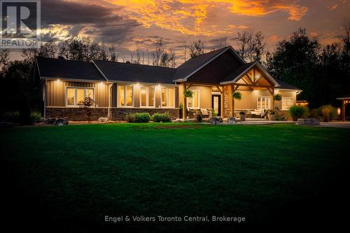 242 SOMERS STREET  Georgian Bluffs, ON N4K 6V5