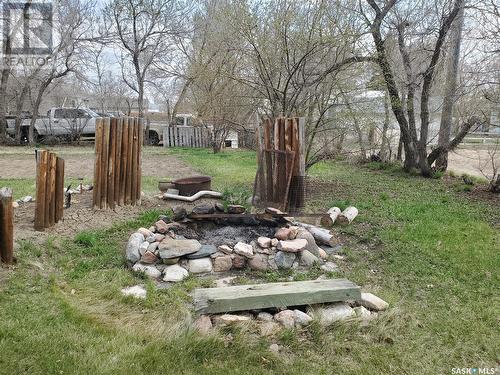 321 1St Street W, Ponteix, SK - Outdoor