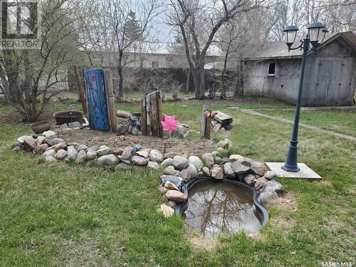 321 1St Street W, Ponteix, SK - Outdoor