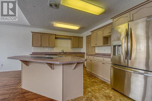 9 11 Eagle Crescent, Williams Lake, BC - Indoor Photo Showing Kitchen