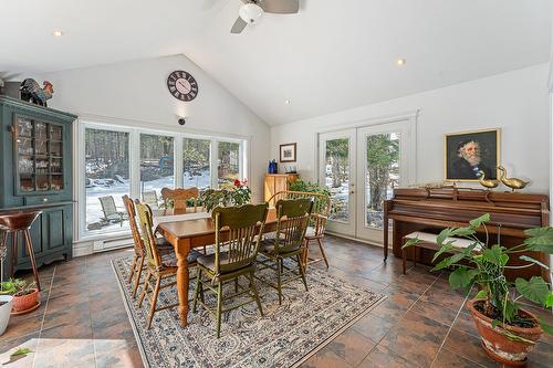 Salle à manger - 257 Ch. De Bondville, Lac-Brome, QC - Indoor Photo Showing Dining Room
