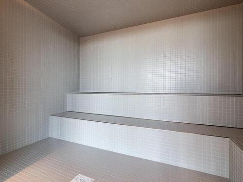 Sauna - 1310-1500 Boul. René-Lévesque O., Montréal (Ville-Marie), QC 