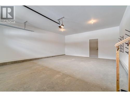 5545 Currie Bowl Way, Fernie, BC - Indoor Photo Showing Other Room