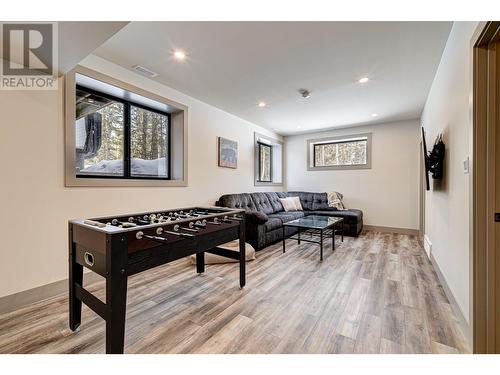 5545 Currie Bowl Way, Fernie, BC - Indoor