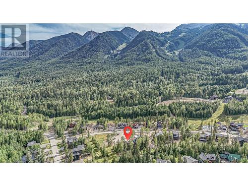 5545 Currie Bowl Way, Fernie, BC - Outdoor With View