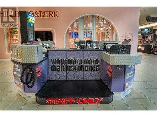 2271 Harvey Avenue, Kelowna, BC 