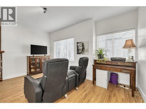 600 Sherwood Road Unit# 55, Kelowna, BC - Indoor Photo Showing Office