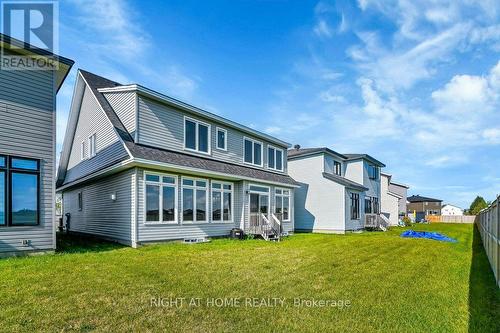 844 Snowdrop Crescent, Ottawa, ON - Outdoor