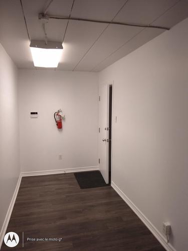 Hall - 202-7687 Rue Centrale, Montréal (Lasalle), QC - Indoor Photo Showing Other Room