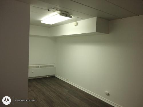 Hall - 202-7687 Rue Centrale, Montréal (Lasalle), QC - Indoor Photo Showing Other Room