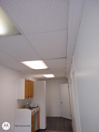 Hall - 202-7687 Rue Centrale, Montréal (Lasalle), QC - Indoor