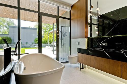 Salle de bains attenante à la CCP - 609 Rue Roberge, Sherbrooke (Brompton/Rock Forest/Saint-Élie/Deauville), QC - Indoor