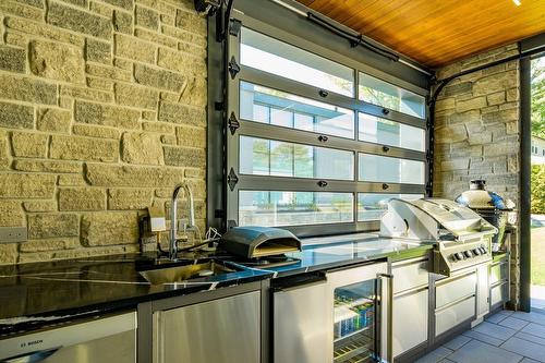 Cuisine - 609 Rue Roberge, Sherbrooke (Brompton/Rock Forest/Saint-Élie/Deauville), QC -  Photo Showing Kitchen