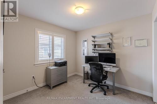 15 Summerberry Way, Hamilton, ON - Indoor Photo Showing Office