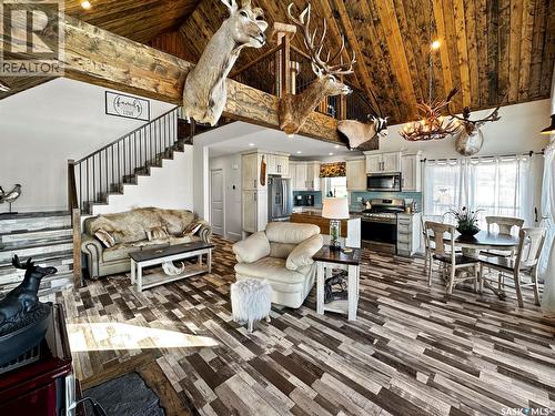 203 Hillcrest Place, Lac Pelletier Rm No. 107, SK - Indoor