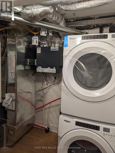 99 Roger Street, Waterloo, ON - Indoor Photo Showing Laundry Room