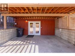 Large carport could be converted into a garage - 