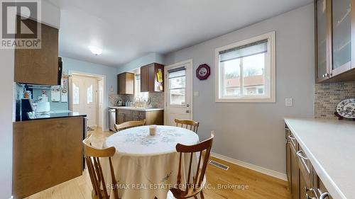 1912 Bonnymede Drive, Mississauga, ON - Indoor Photo Showing Dining Room